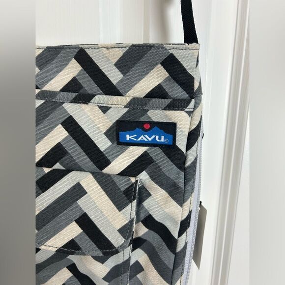 Kavu Sidewinder Stone Parquet Crossbody Bag - Picture 4 of 5